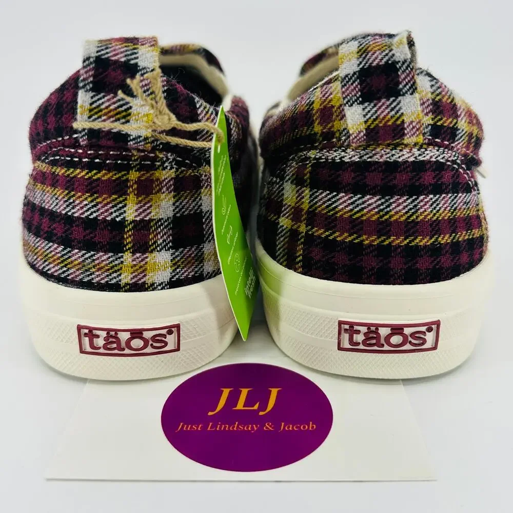 Taos Women's Rubber Soul Burgundy Plaid Canvas Slip On Comfort Sneakers Size 7.5